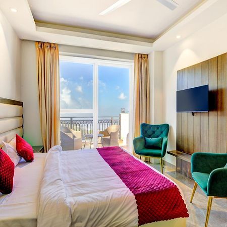 Luxe Resorts - Centrally Heated Air Conditioned Hotel In The Heart Of Kasauli Εξωτερικό φωτογραφία